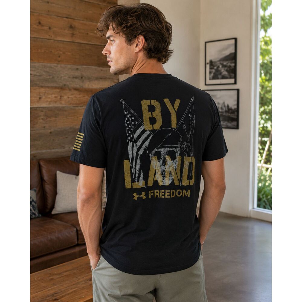 Under Armour By Land Freedom USA Graphic T-Shirt Black Men's Large